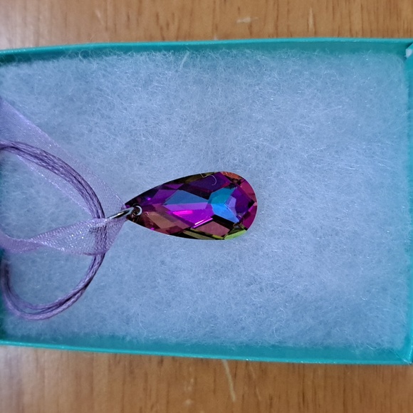 Nightshade Purple Crystal Marquise Necklace - Picture 3 of 6